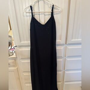 Elegant Black Sleeveless Dress